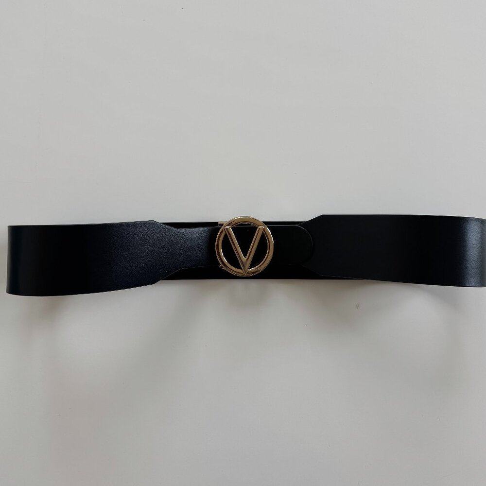 LIKE NEW! Black Valentino Justine Soave Leather Belt (Size XL)